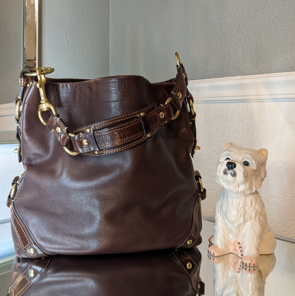 Coach brown leather handbag with gold hardware